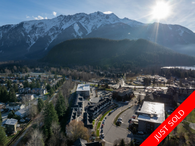 Village of Pemberton  Townhouse for sale: Mountain Side 2 bedroom 1,092 sq.ft. (Listed 2024-12-06)
